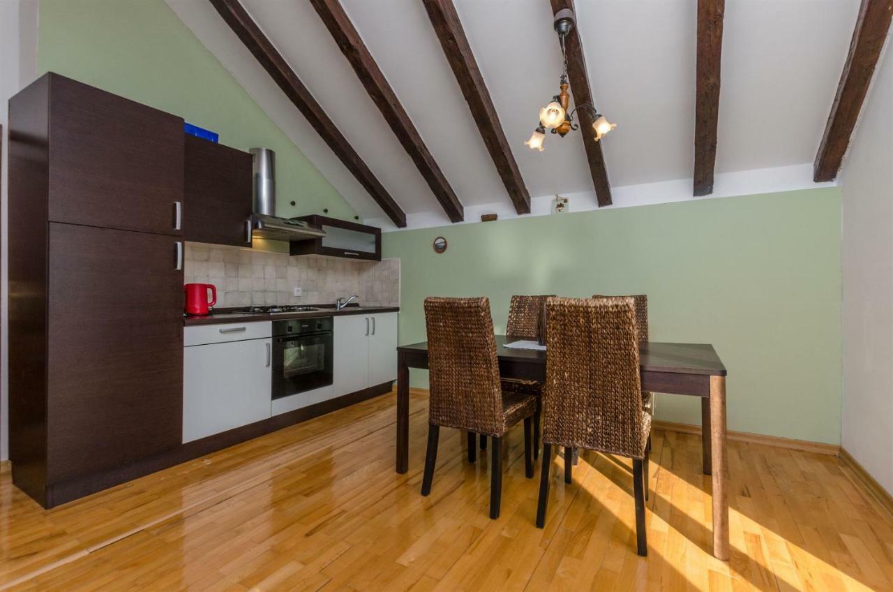 Apartments Renata Primošten Εξωτερικό φωτογραφία